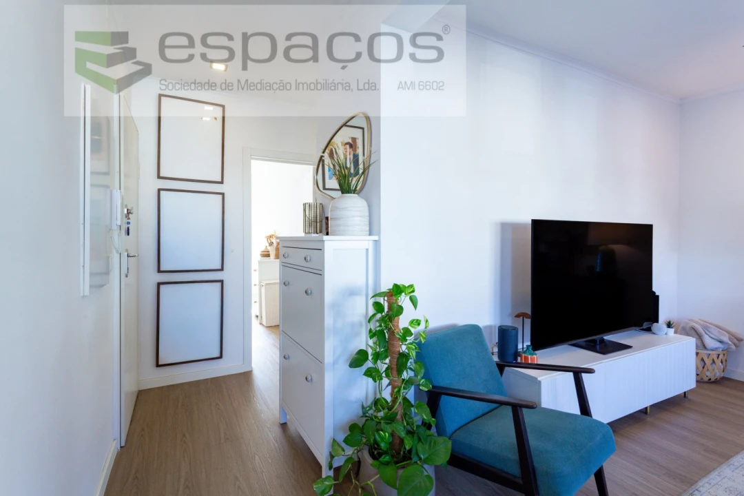 Apartamento T2 para Venda em Algés, Linda-A-Velha e Cruz Quebrada-Dafundo Foto 9