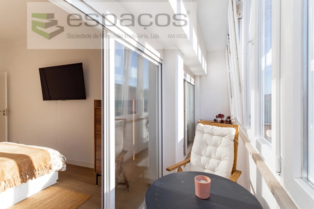 Apartamento T2 para Venda em Algés, Linda-A-Velha e Cruz Quebrada-Dafundo Foto 23
