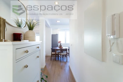 Apartamento T2 para Venda em Algés, Linda-A-Velha e Cruz Quebrada-Dafundo