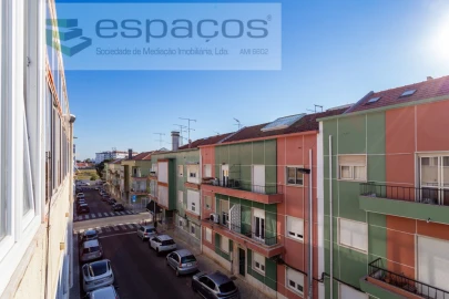 Apartamento T2 para Venda em Algés, Linda-A-Velha e Cruz Quebrada-Dafundo