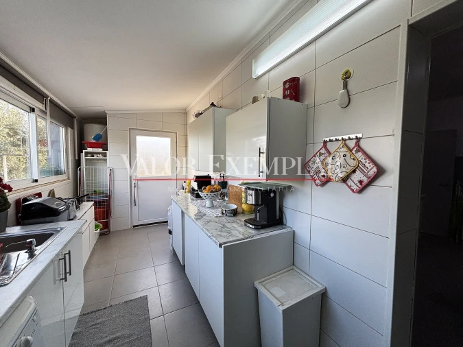 Moradia T4 para Venda em Nossa Senhora da Vila, Nossa Senhora do Bispo e Silveiras Foto 11