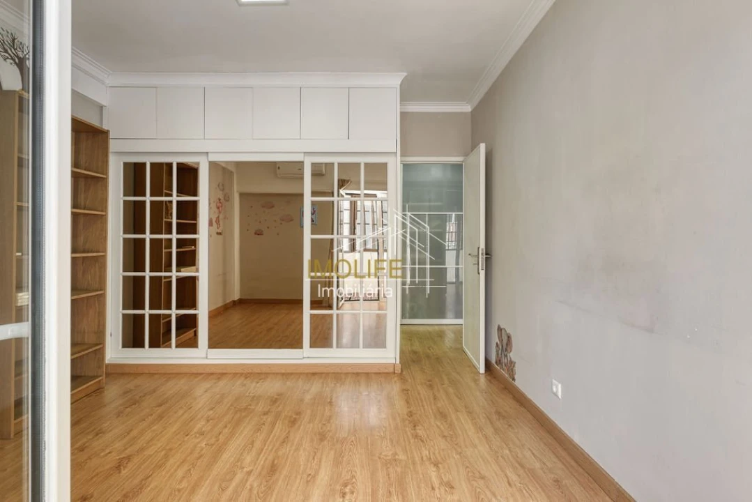 Apartamento T3 para Venda em Odivelas Foto 16