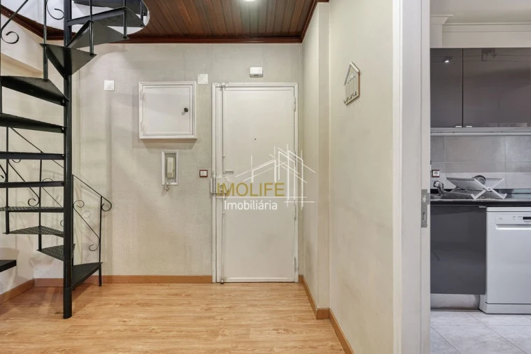 Apartamento T3 para Venda em Odivelas Foto 11