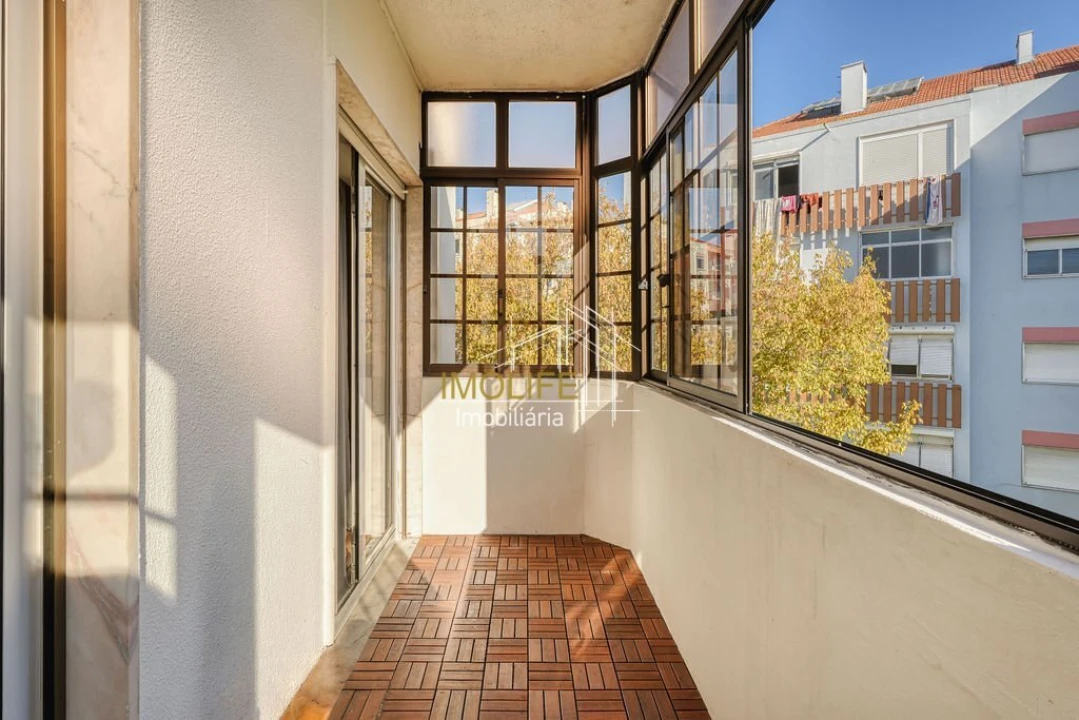 Apartamento T3 para Venda em Odivelas Foto 18