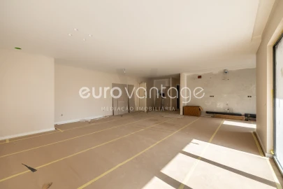 Apartamento T2 para Venda em Leiria, Pousos, Barreira e Cortes