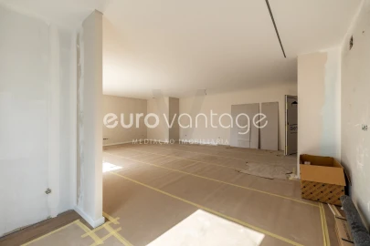 Apartamento T2 para Venda em Leiria, Pousos, Barreira e Cortes