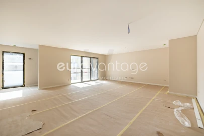 Apartamento T2 para Venda em Leiria, Pousos, Barreira e Cortes