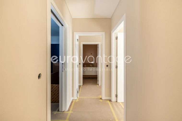 Apartamento T2 para Venda em Leiria, Pousos, Barreira e Cortes Foto 12