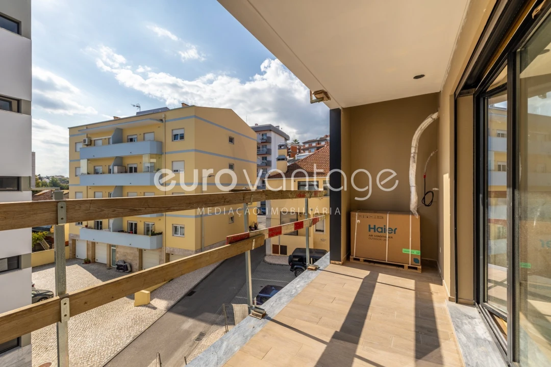 Apartamento T2 para Venda em Leiria, Pousos, Barreira e Cortes Foto 9