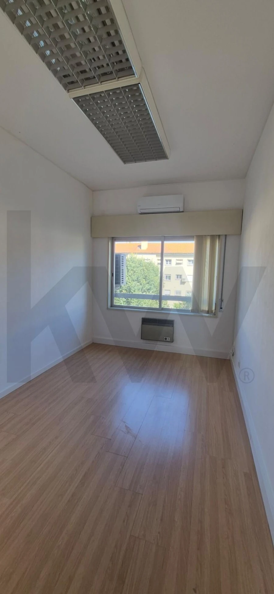 Escritório para Arrendamento em Alvalade Foto 8
