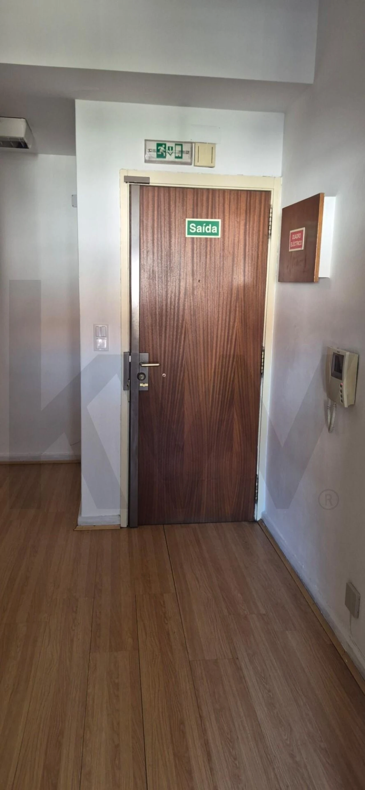 Escritório para Arrendamento em Alvalade Foto 4