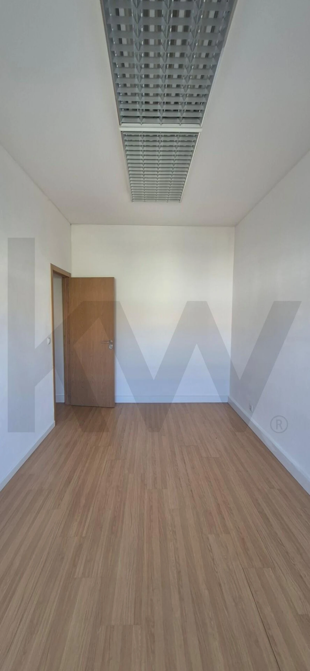 Escritório para Arrendamento em Alvalade Foto 7