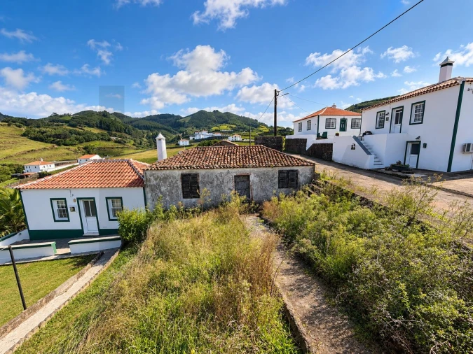 Moradia T2 para Venda em Santo Espirito Foto 5
