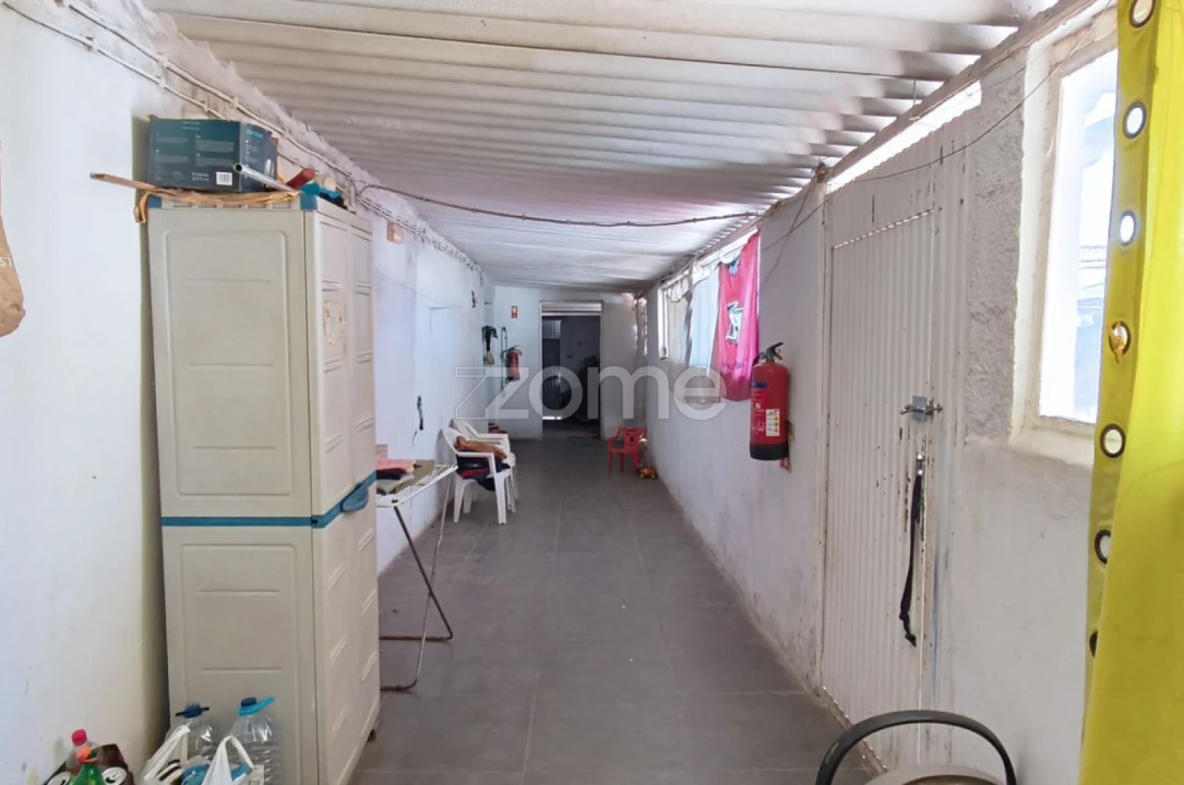 Negócio para Venda em Santa Vitória e Mombeja Foto 11