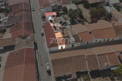 Negócio para Venda em Santa Vitória e Mombeja