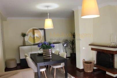 Apartamento T2 para Venda em Caldas de Vizela (São Miguel e São João)