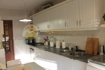 Apartamento T2 para Venda em Caldas de Vizela (São Miguel e São João)