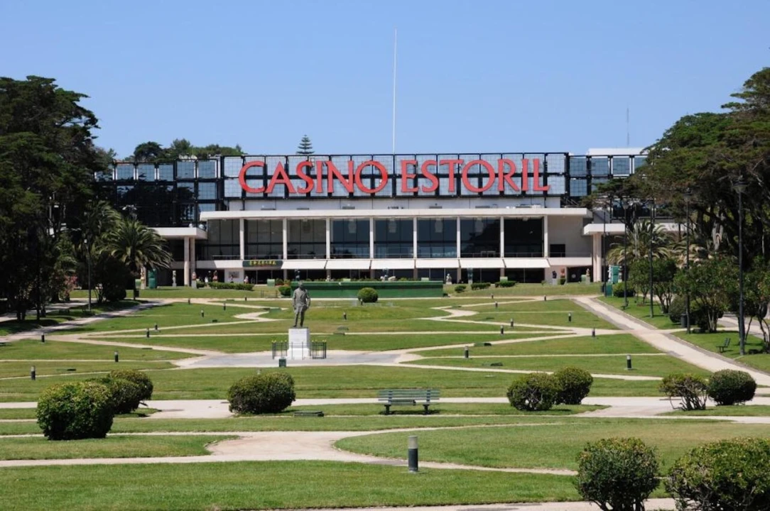 Apartamento T3 para Venda em Cascais e Estoril Foto 31