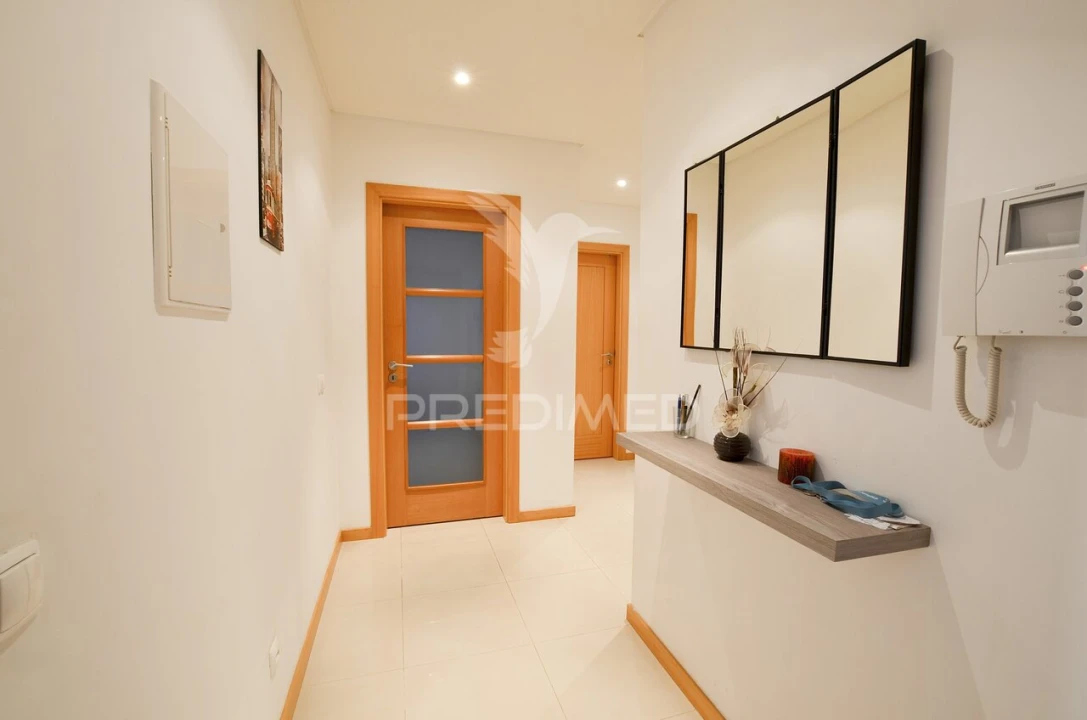 Apartamento T2 para Venda em Albufeira e Olhos de Água Foto 14