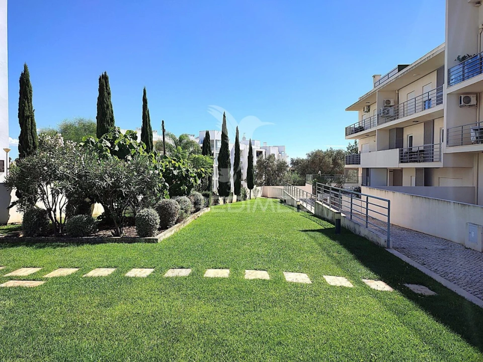 Apartamento T2 para Venda em Albufeira e Olhos de Água Foto 27
