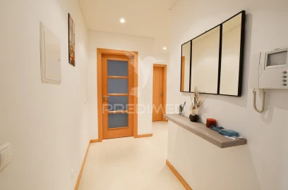 Apartamento T2 para Venda em Albufeira e Olhos de Água