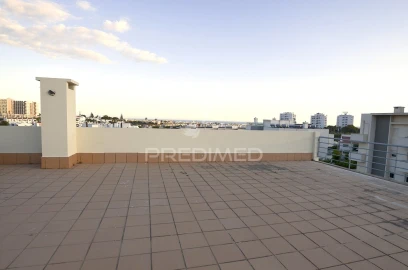 Apartamento T2 para Venda em Albufeira e Olhos de Água