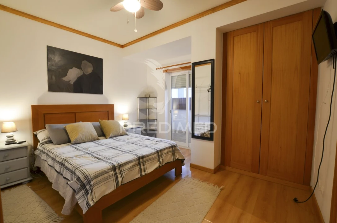 Apartamento T2 para Venda em Albufeira e Olhos de Água Foto 16