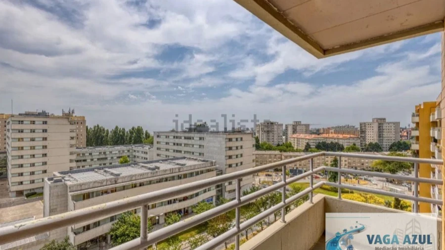 Apartamento T2 para Arrendamento em Lordelo do Ouro e Massarelos