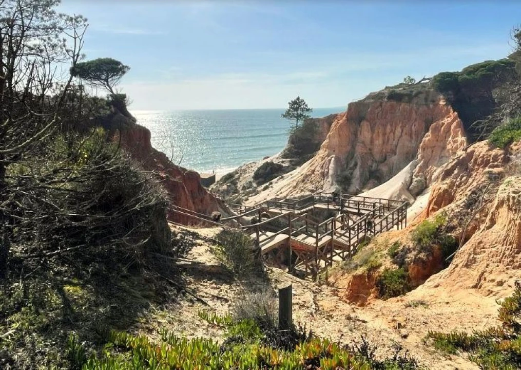 Terreno Misto para Venda em Albufeira e Olhos de Água Foto 2