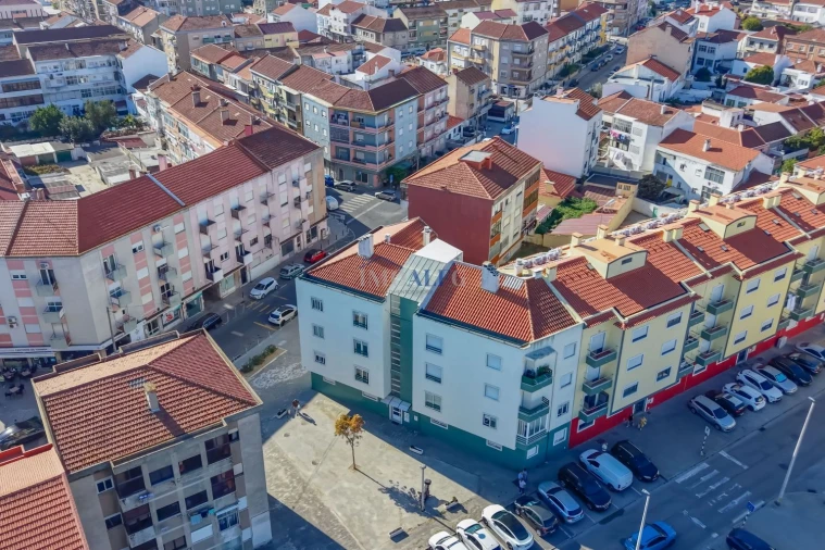 Apartamento T2 para Venda em Barreiro e Lavradio Foto 28