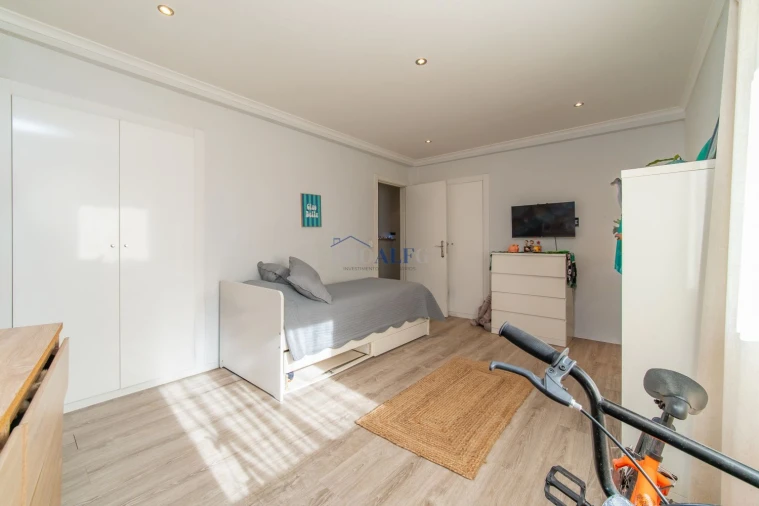 Apartamento T2 para Venda em Barreiro e Lavradio Foto 15