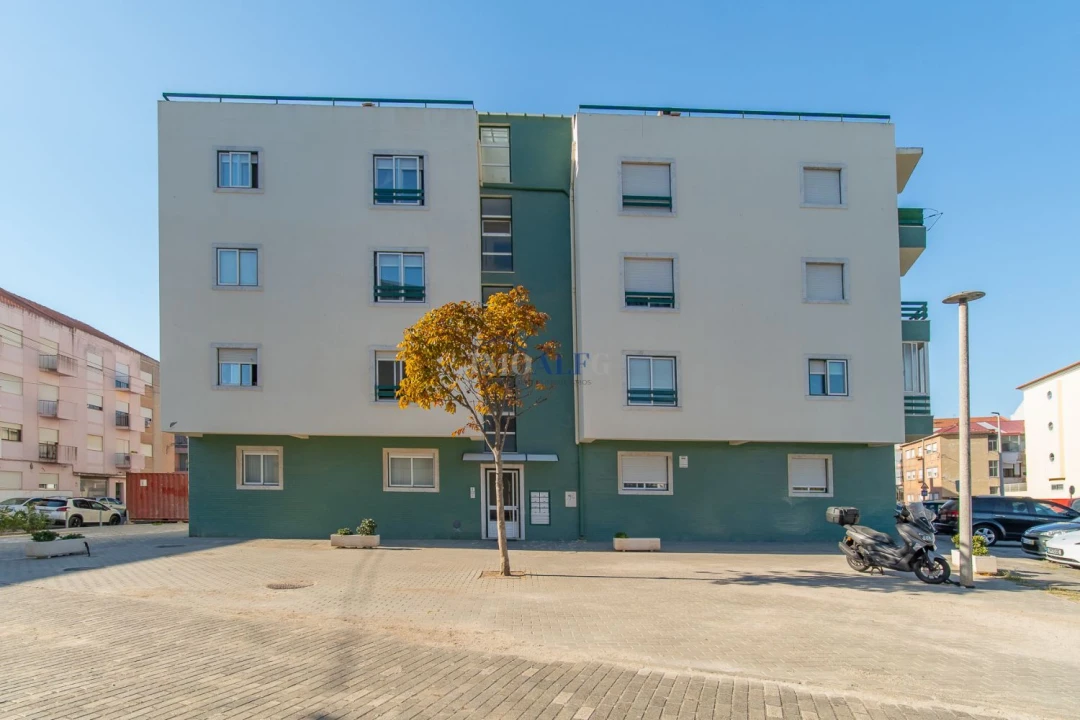 Apartamento T2 para Venda em Barreiro e Lavradio Foto 25