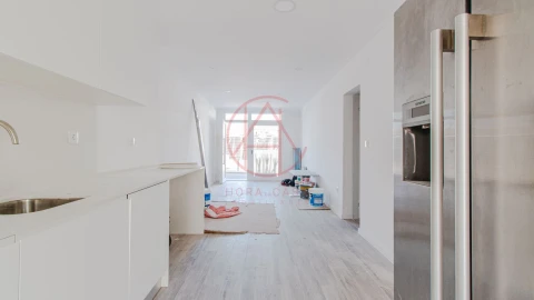 Apartamento T1 para Venda em Alto do Seixalinho, Santo André e Verderena