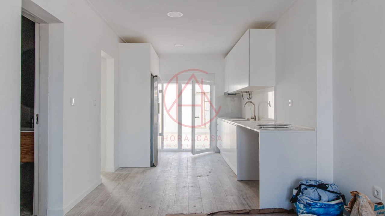 Apartamento T1 para Venda em Alto do Seixalinho, Santo André e Verderena Foto 6