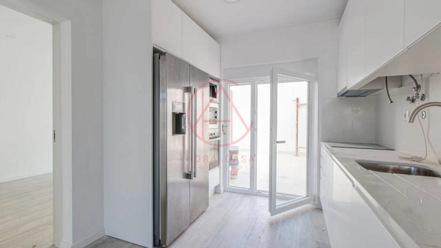 Apartamento T1 para Venda em Alto do Seixalinho, Santo André e Verderena Foto 2