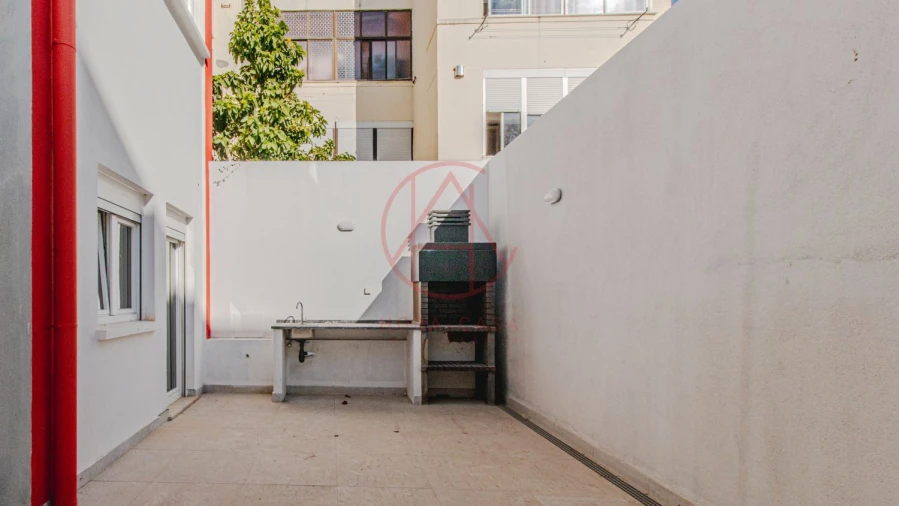 Apartamento T1 para Venda em Alto do Seixalinho, Santo André e Verderena Foto 15