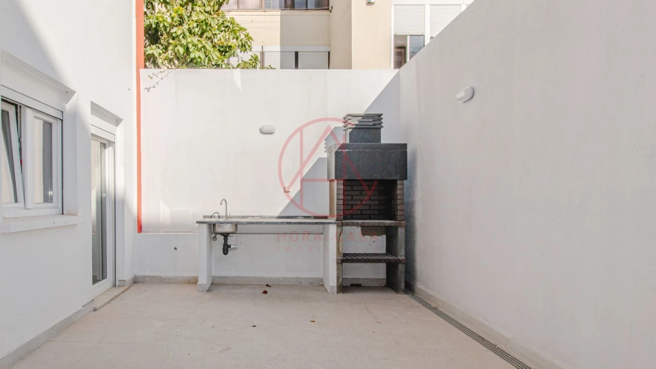 Apartamento T1 para Venda em Alto do Seixalinho, Santo André e Verderena Foto 14