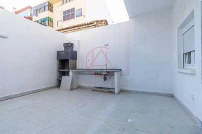 Apartamento T1 para Venda em Alto do Seixalinho, Santo André e Verderena