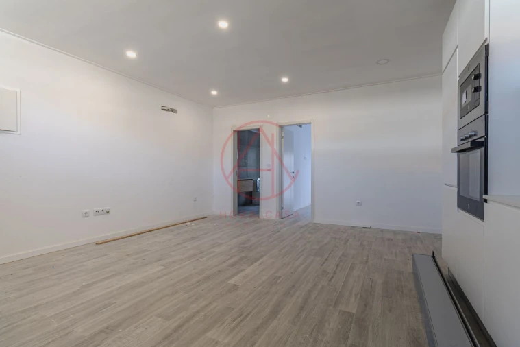 Apartamento T1 para Venda em Alto do Seixalinho, Santo André e Verderena Foto 12