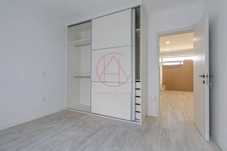 Apartamento T1 para Venda em Alto do Seixalinho, Santo André e Verderena Foto 17