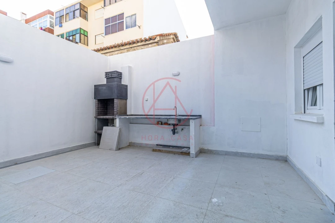 Apartamento T1 para Venda em Alto do Seixalinho, Santo André e Verderena Foto 18