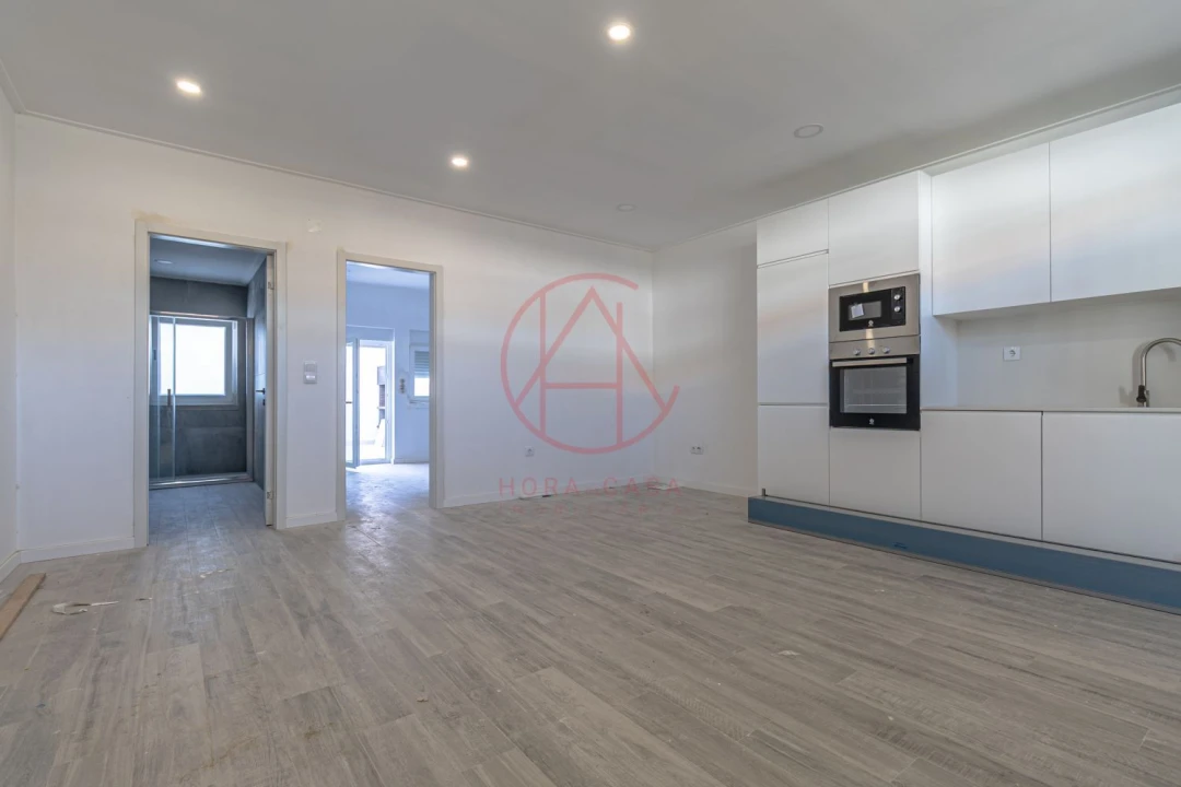 Apartamento T1 para Venda em Alto do Seixalinho, Santo André e Verderena Foto 10