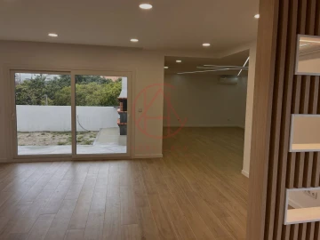 Moradia T3 para Venda em Fernao Ferro