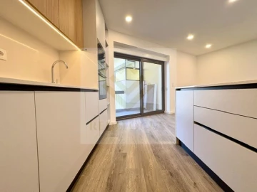 Apartamento T2 para Venda em São João da Madeira