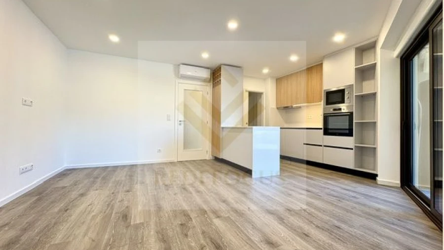 Apartamento T2 para Venda em São João da Madeira
