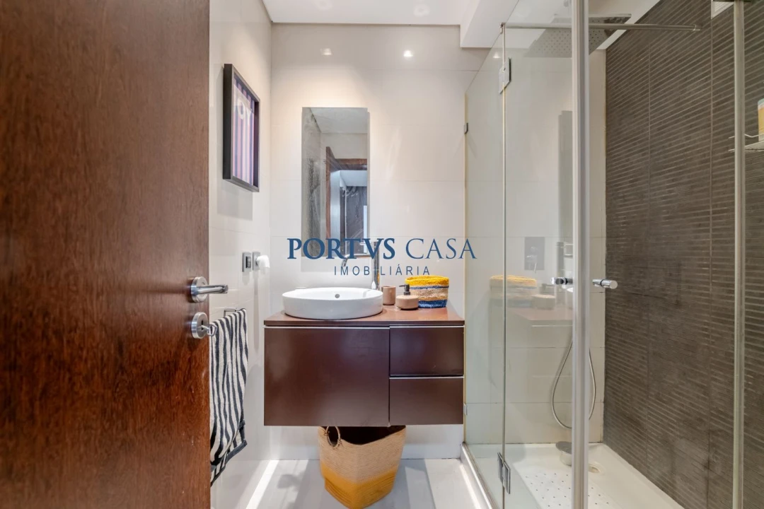 Apartamento T3 para Venda em Custóias, Leça do Balio e Guifões Foto 10