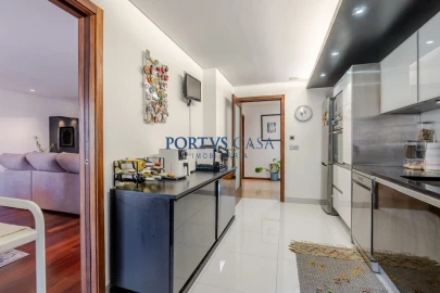 Apartamento T3 para Venda em Custóias, Leça do Balio e Guifões