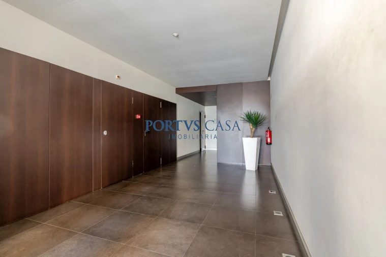Apartamento T3 para Venda em Custóias, Leça do Balio e Guifões Foto 43