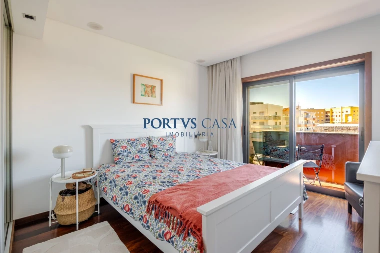 Apartamento T3 para Venda em Custóias, Leça do Balio e Guifões Foto 12
