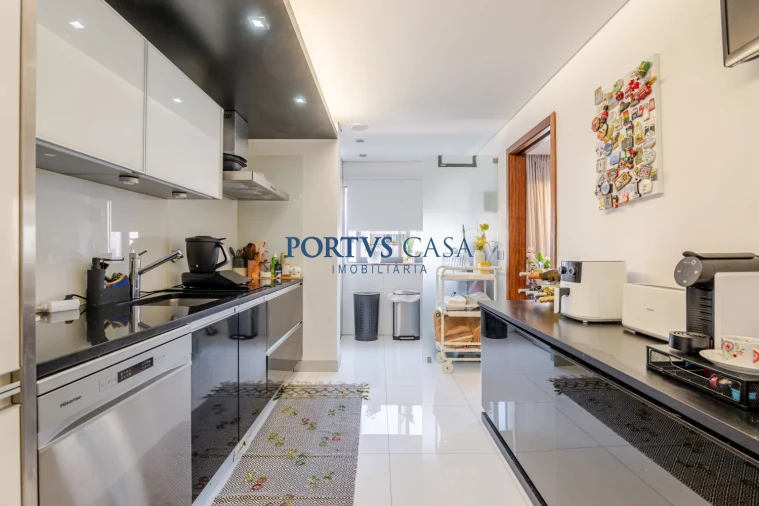 Apartamento T3 para Venda em Custóias, Leça do Balio e Guifões Foto 29